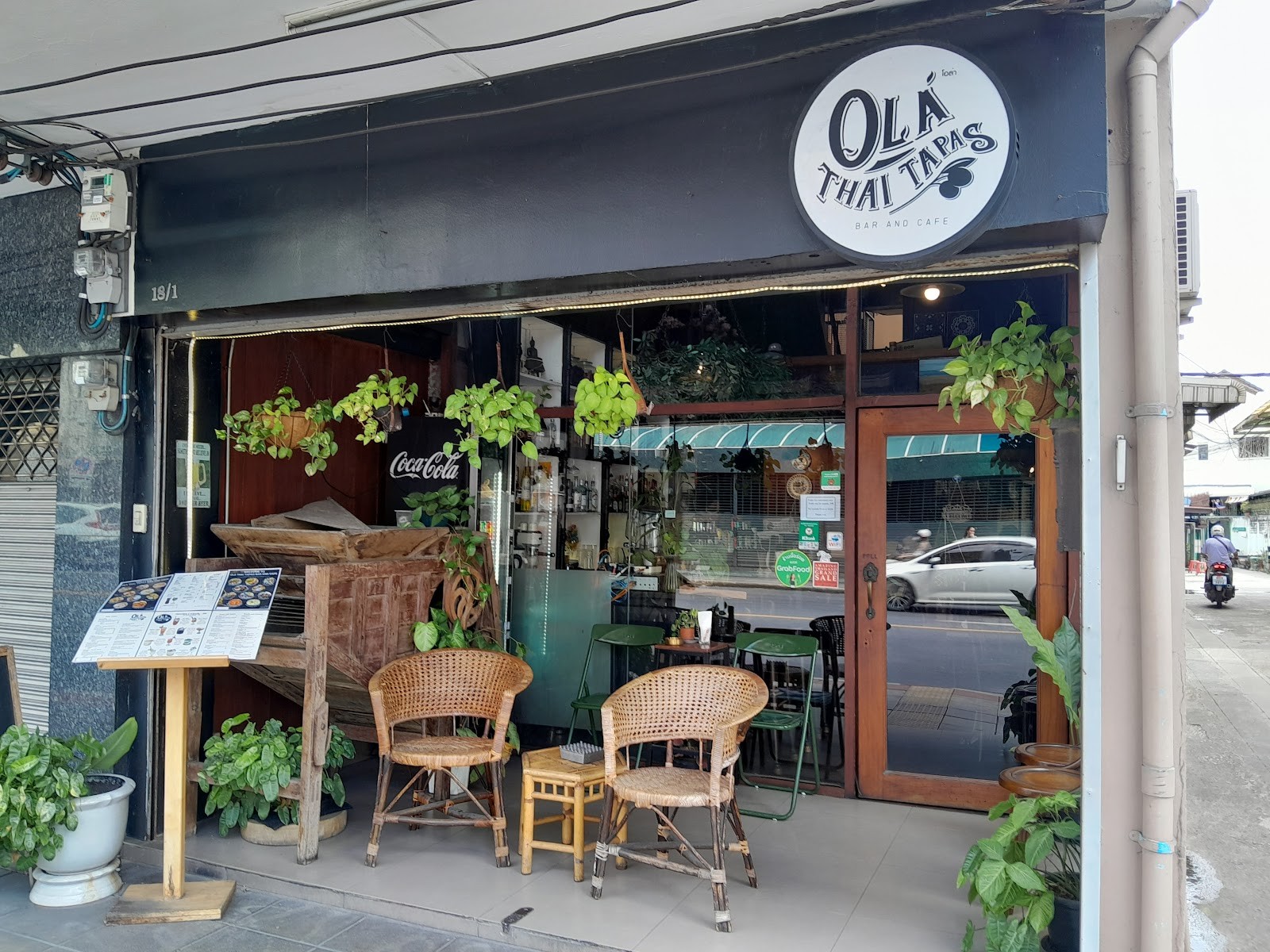 Olá Thai Tapas Bar And Cafe: the place