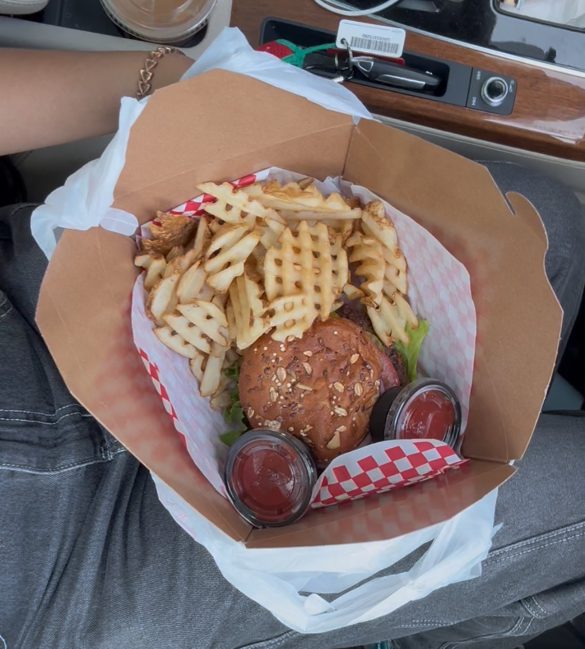 Jimmy Jam's Vegan Foods: food & drinks
