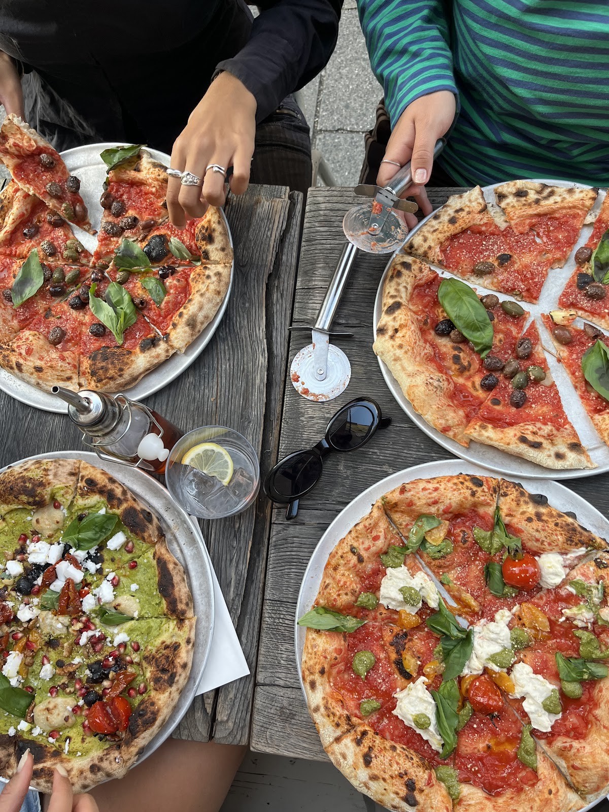 Pretty Pizza: food & drinks