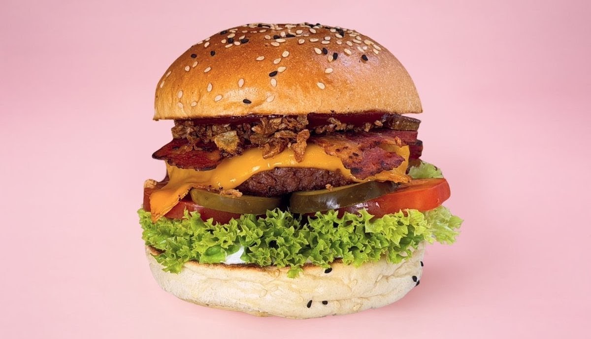 VEG'D - Vegan Burger - NK: food & drinks