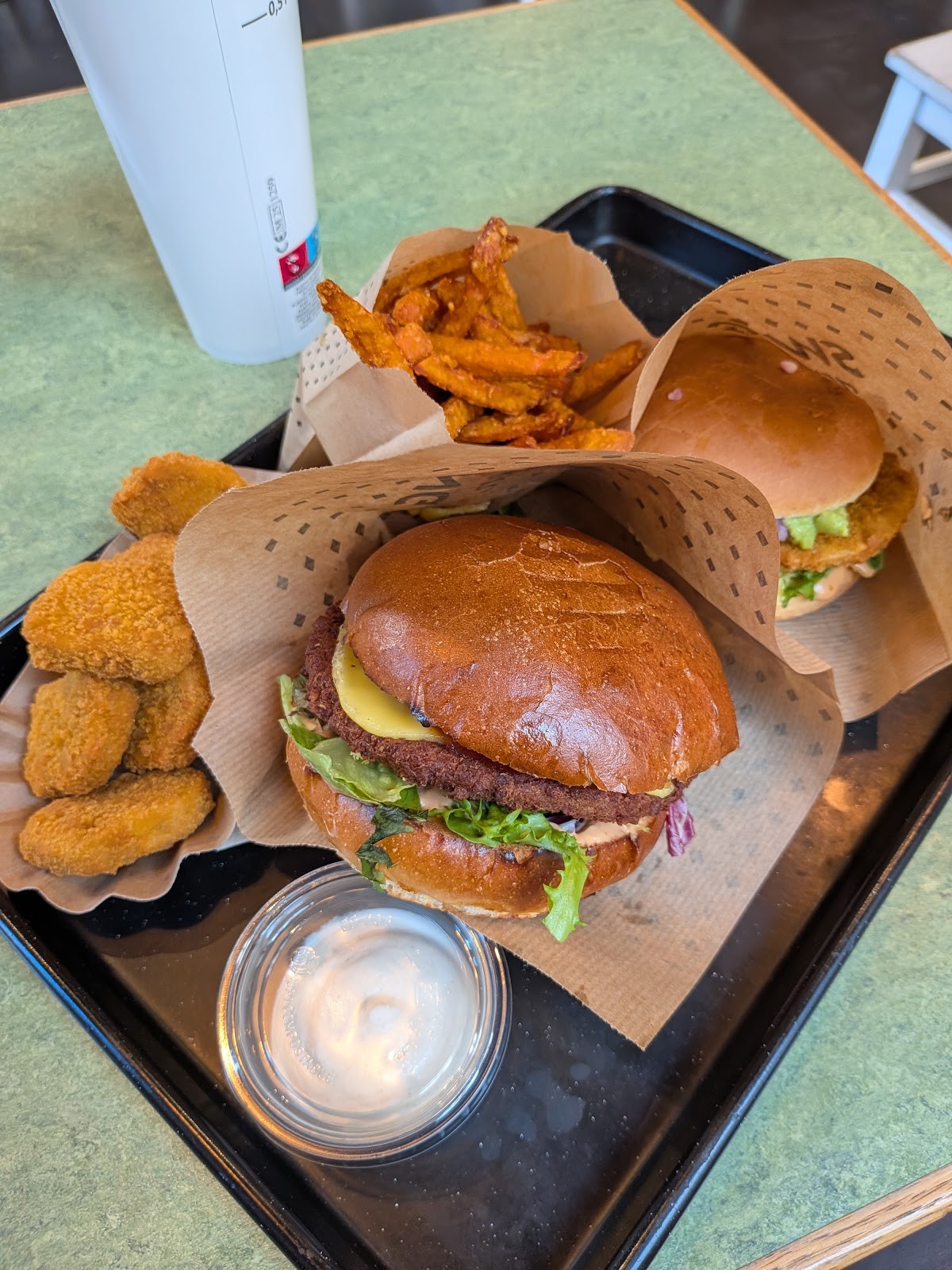 Swing Kitchen: food & drinks