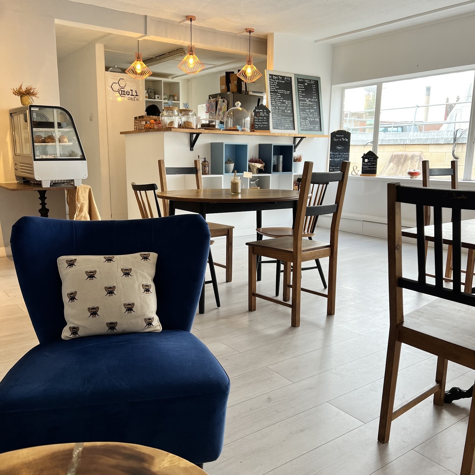 Meli cafe: the place