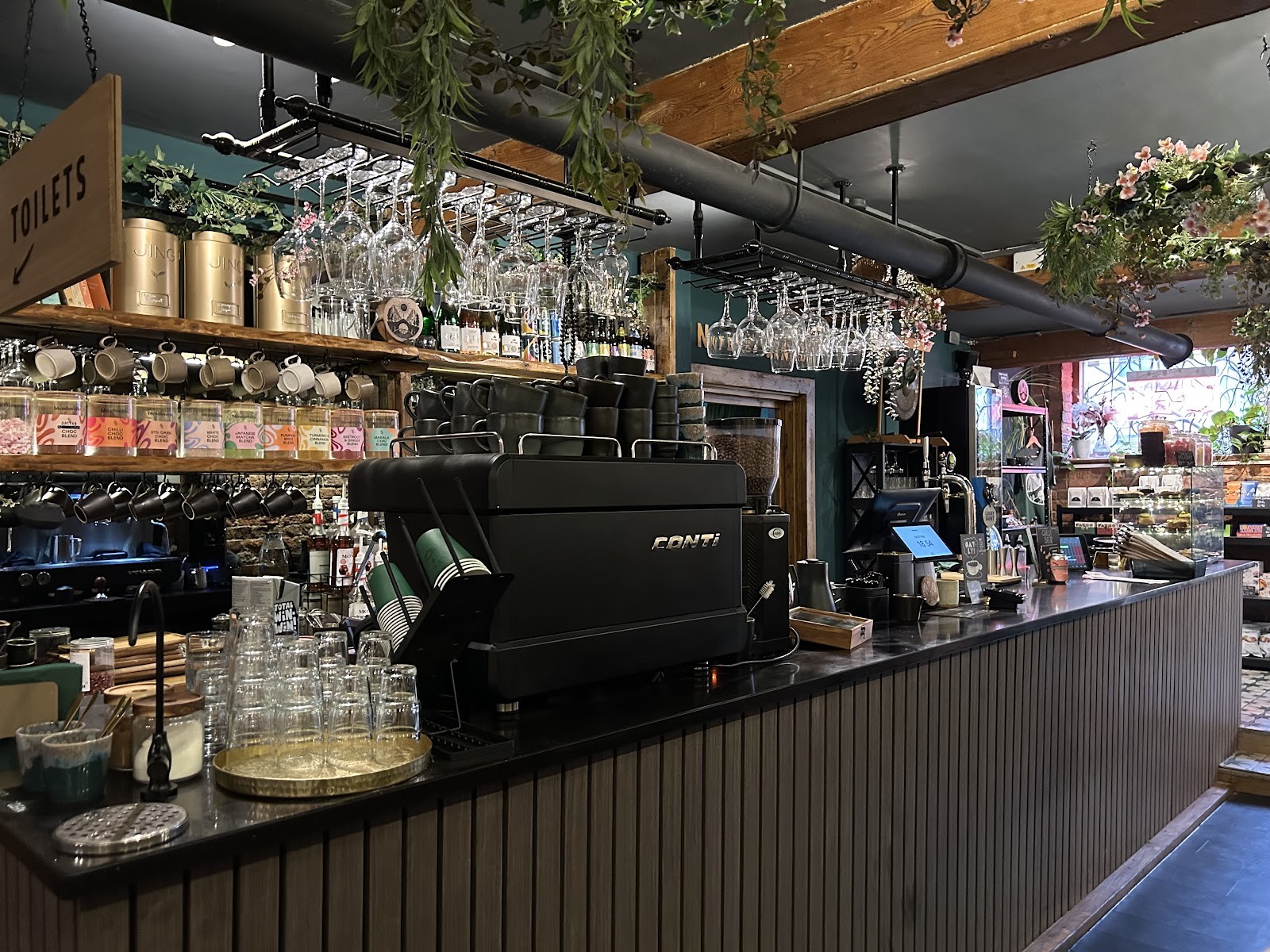 Hinterland Alcohol-Free Bar and Cafe: the place