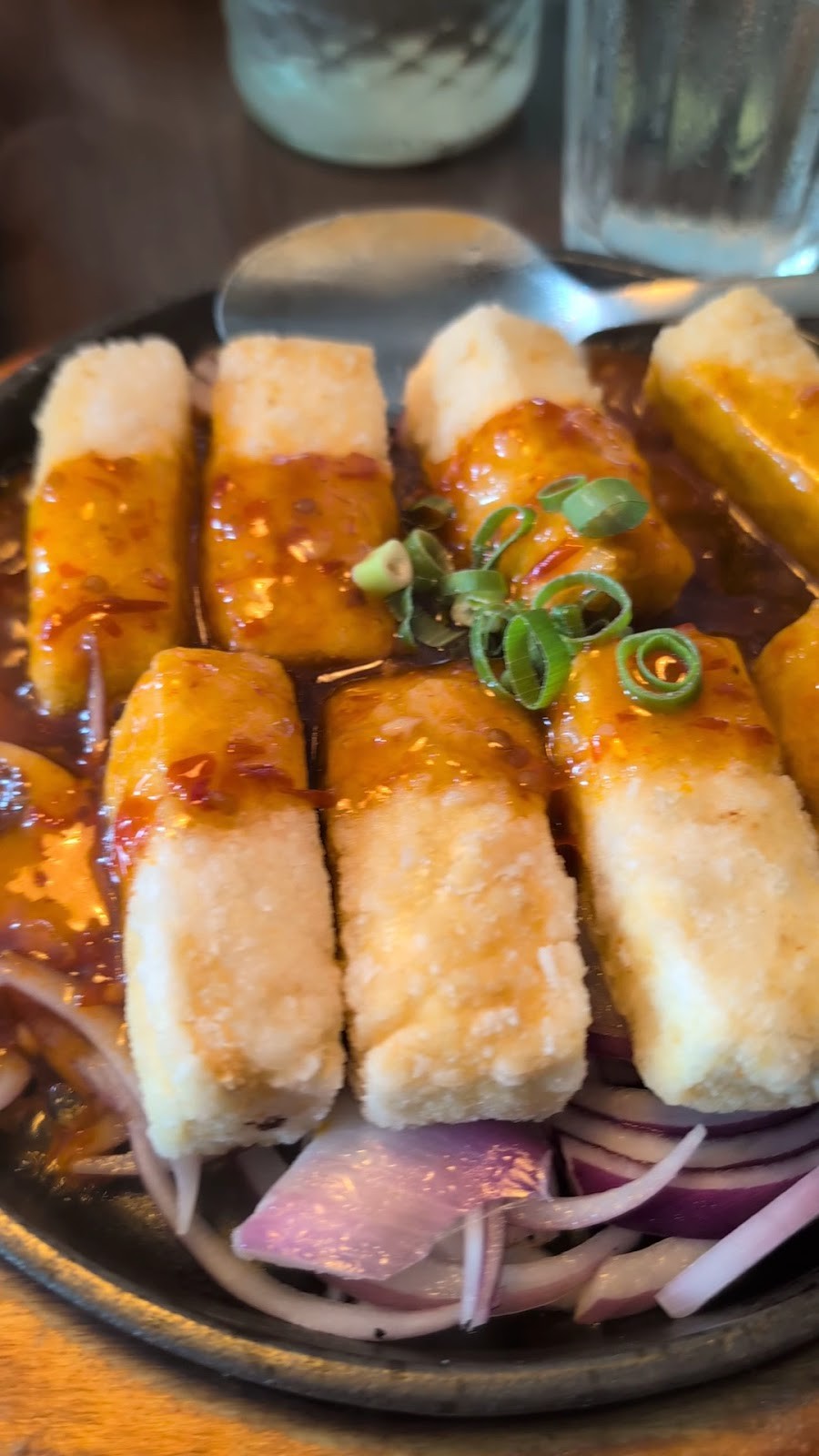 Tofu Vegan Gloucester Road: food & drinks