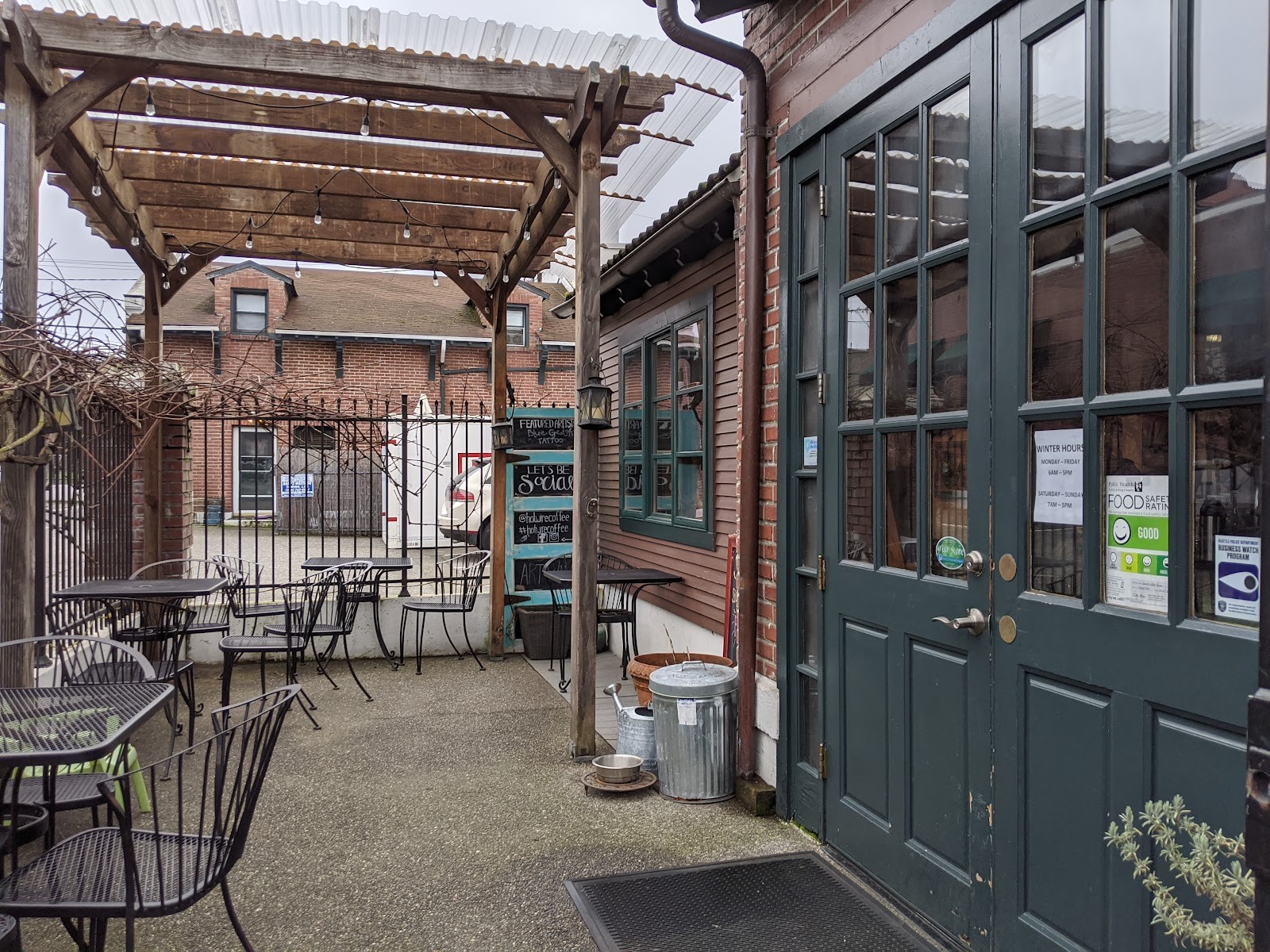 Hotwire Coffeehouse: the place