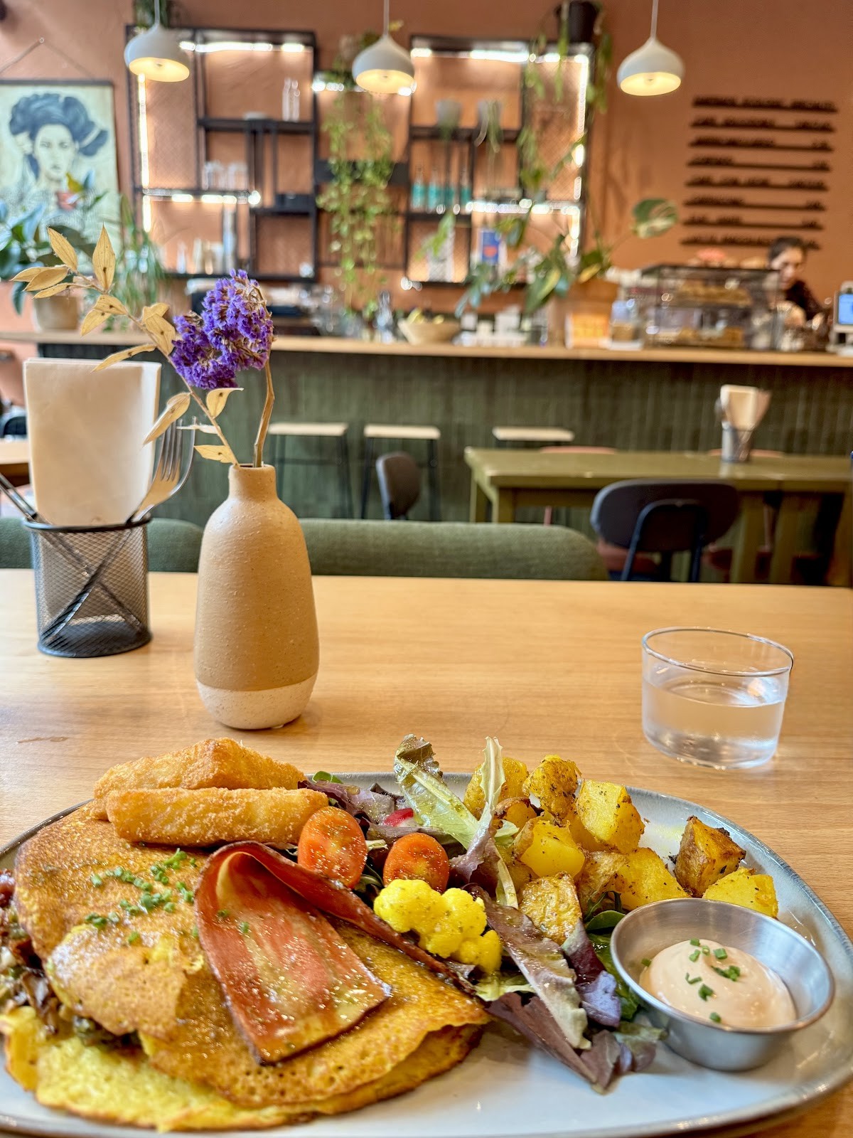 Morgentau. Restaurante Brunch Vegano Barcelona: food & drinks