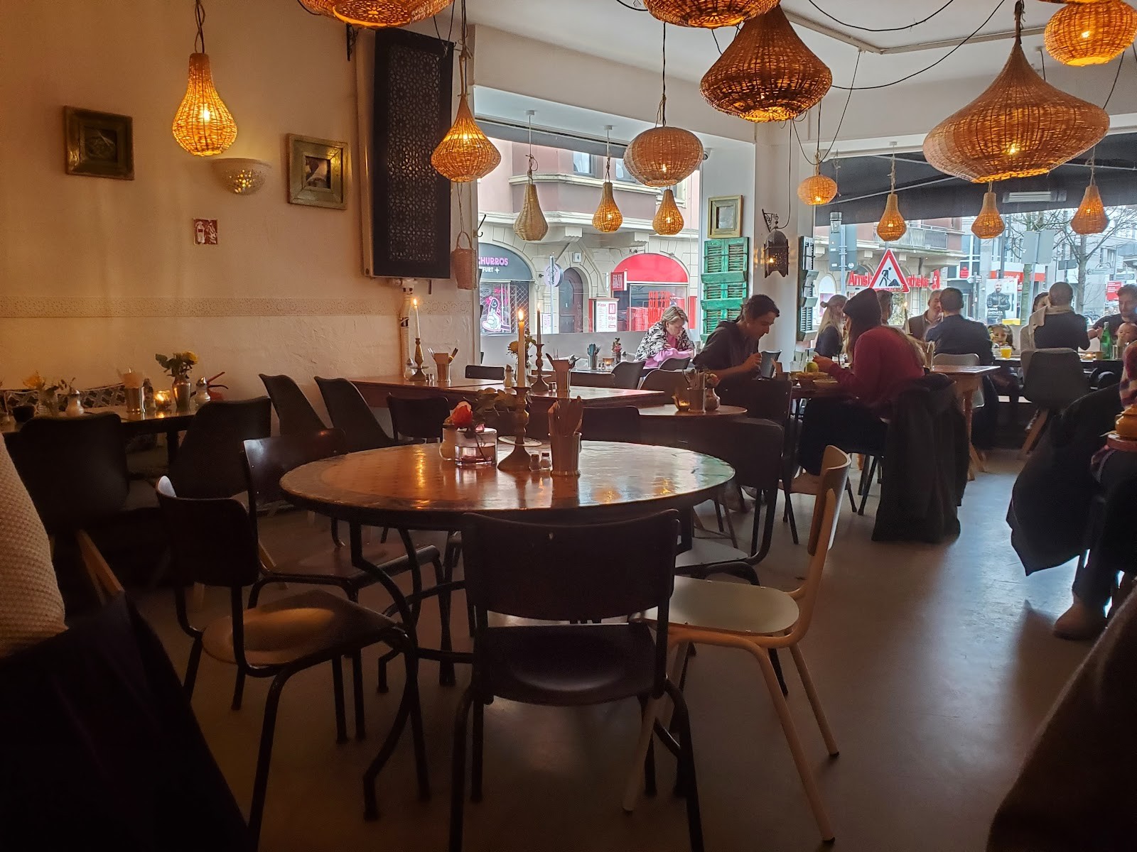 Picknick Café Bornheim: the place
