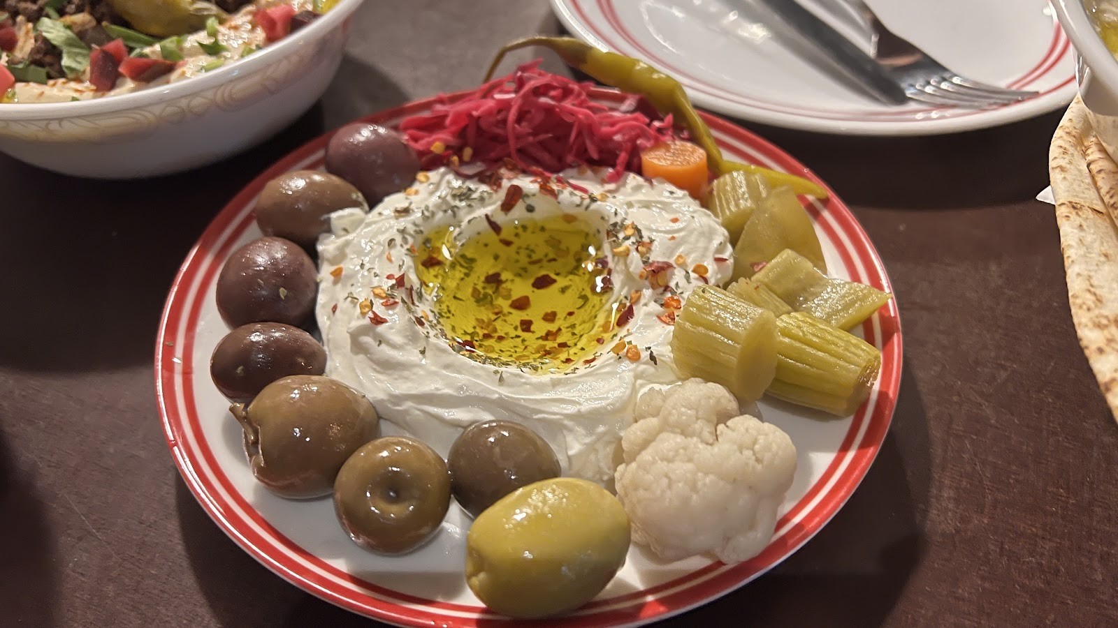 Emma's Snack Bar: food & drinks