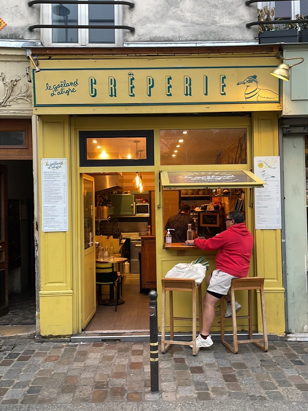 Crêperie Le Goéland d'Aligre: the place