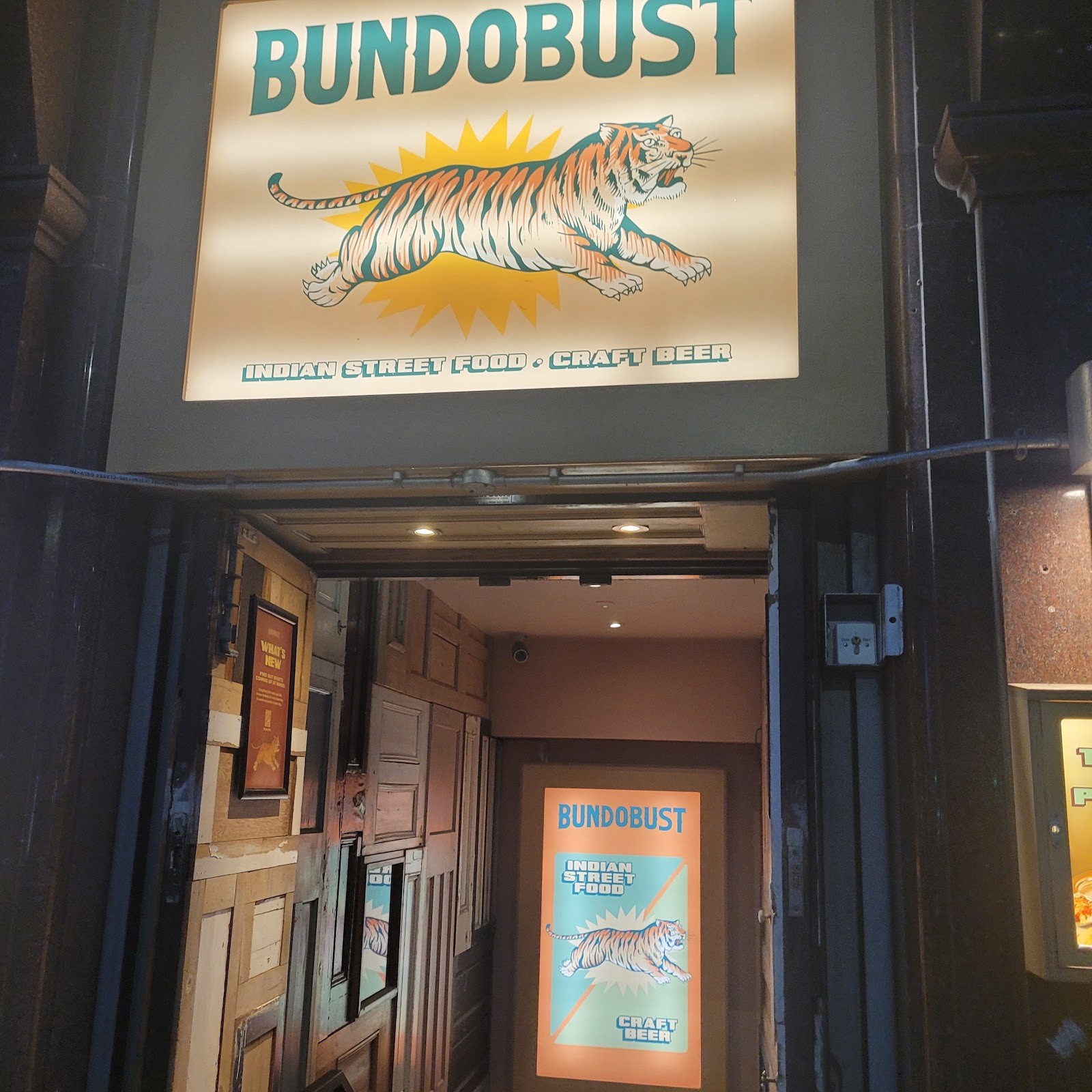 Bundobust Manchester Piccadilly: the place