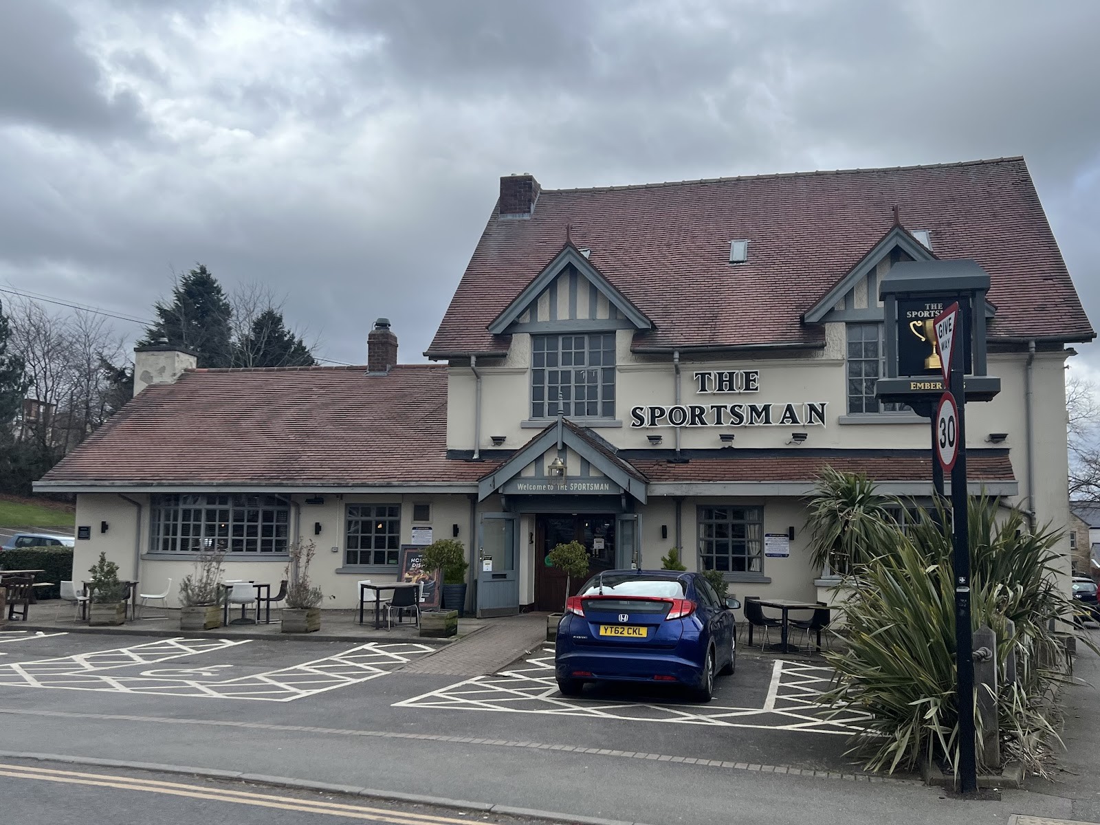 The Sportsman: the place