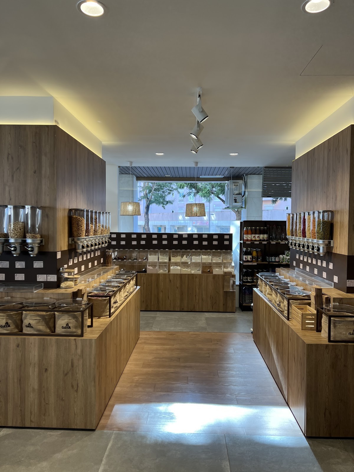 Gaya Veggie Market & Coffee Shop: the place