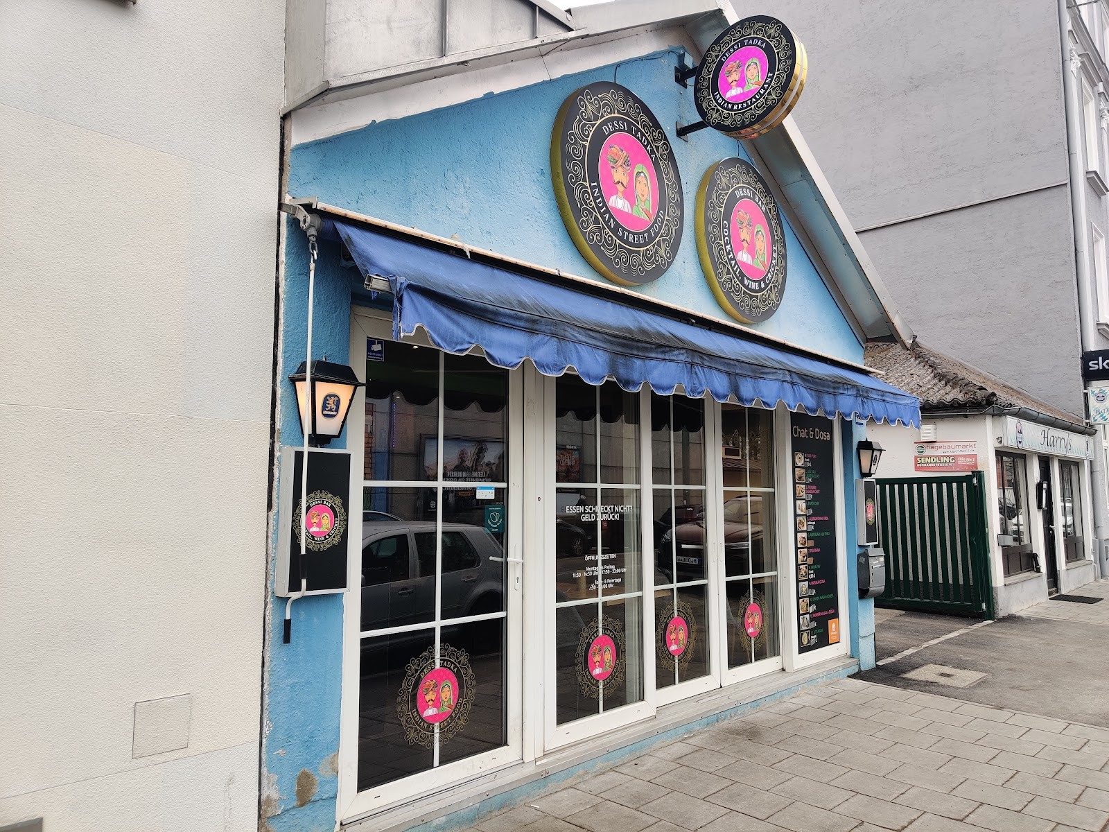 Dessi Tadka - Indian Street Food: the place