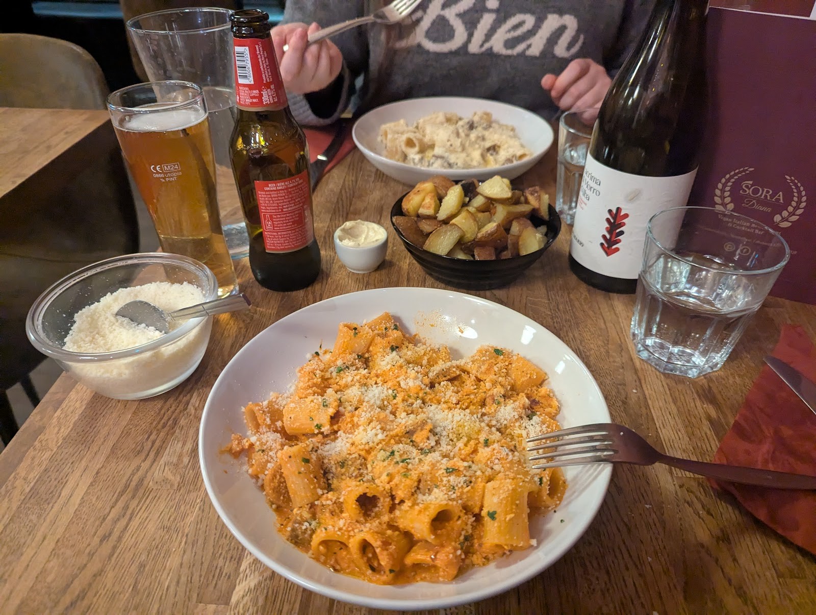 Sora Diana Vegan Italian Restaurant: food & drinks