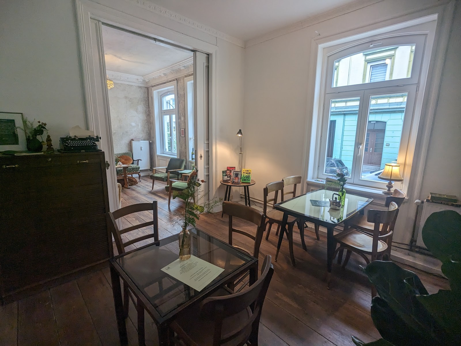 Büchercafé Kapitel Drei: the place