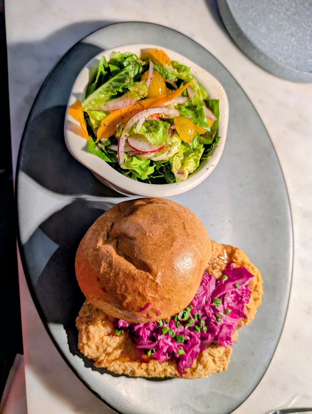 Willow Vegan Bistro: food & drinks
