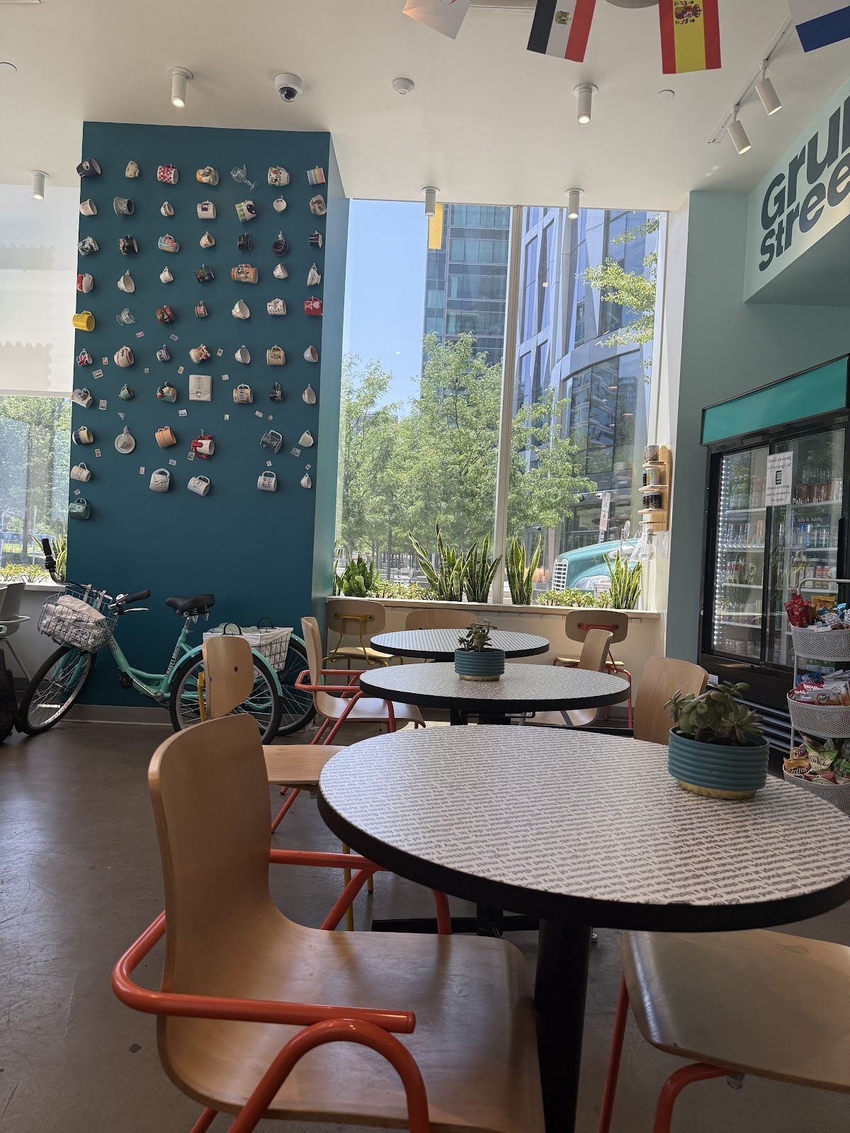 Travelmug Cafe: the place