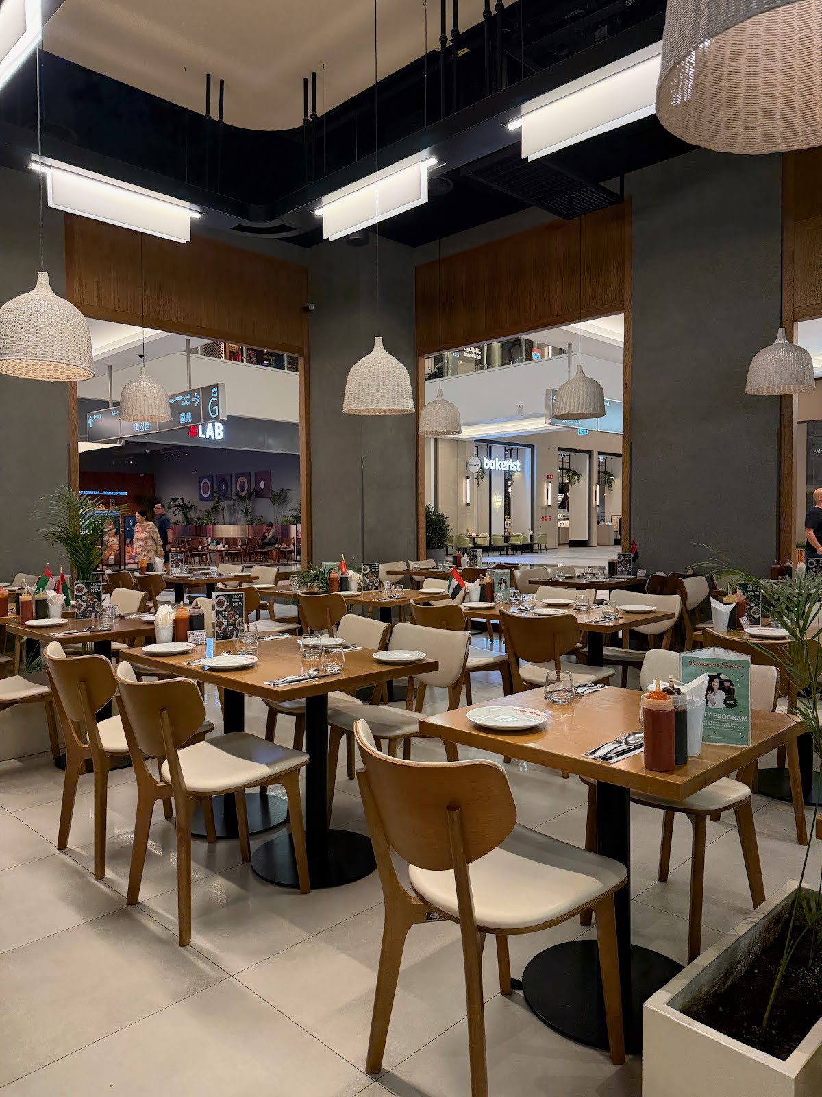 Vietnamese Foodies - Dubai Hills: the place