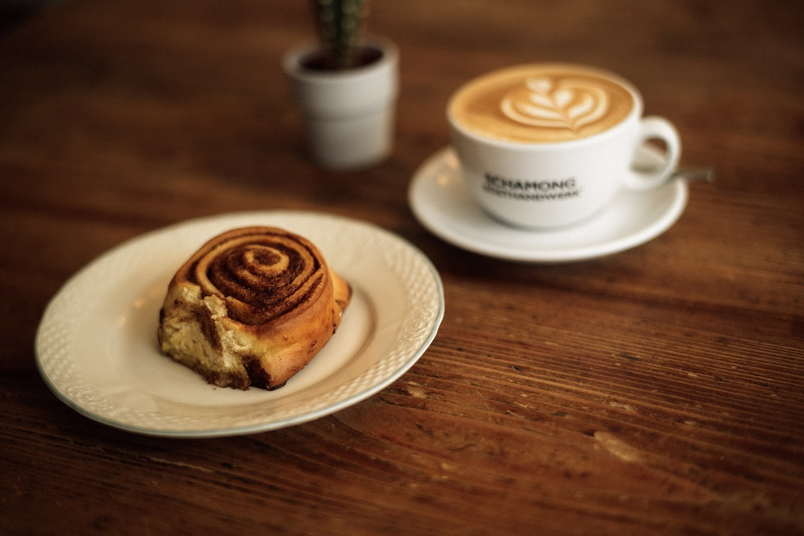 Café Rotkehlchen (Kalk): food & drinks