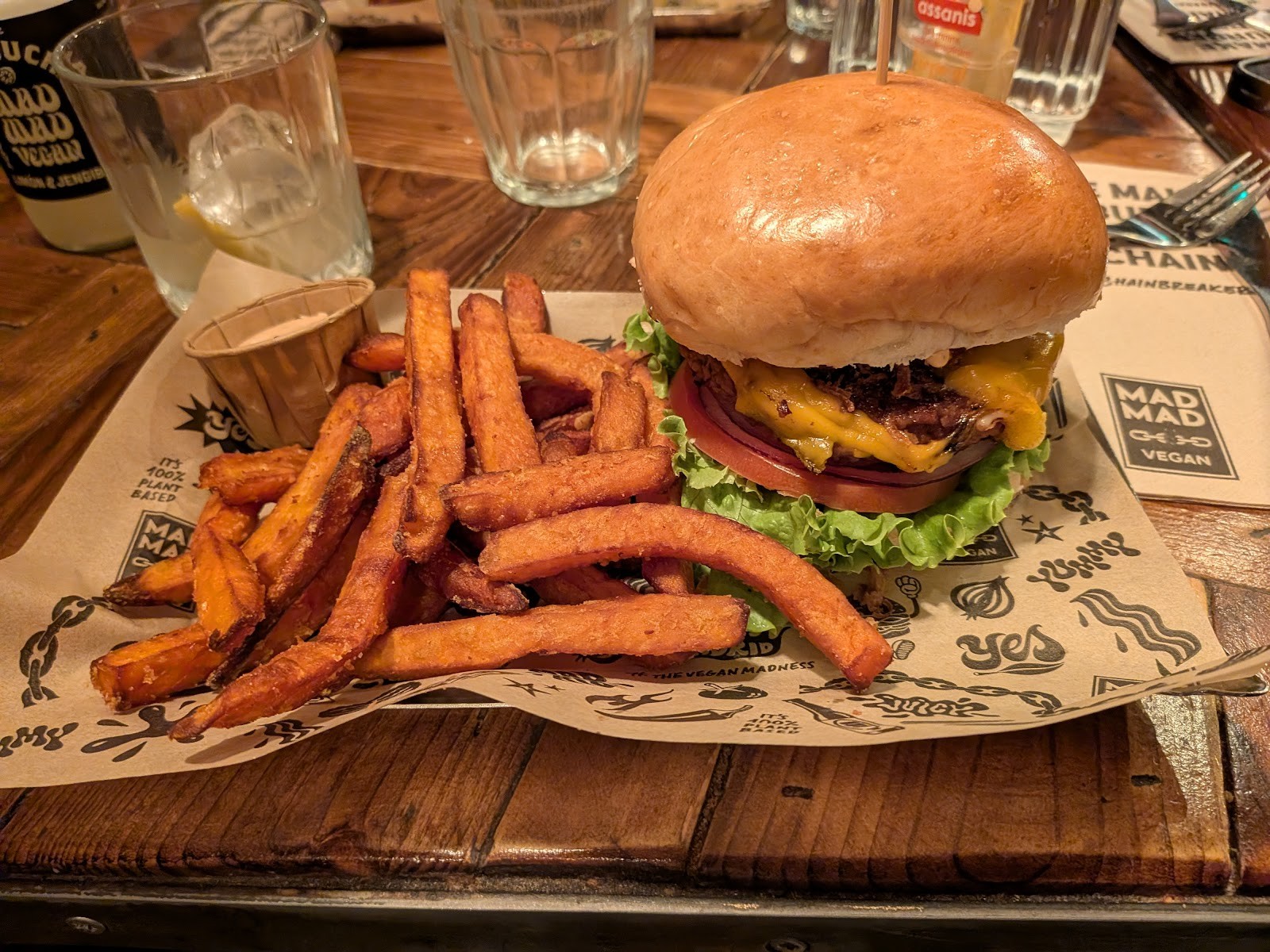 Mad Mad Vegan: food & drinks