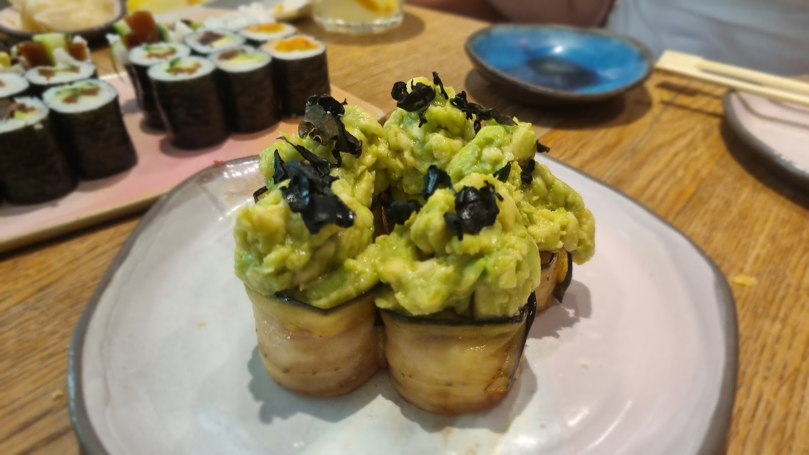 Youmiko Vegan Sushi: food & drinks