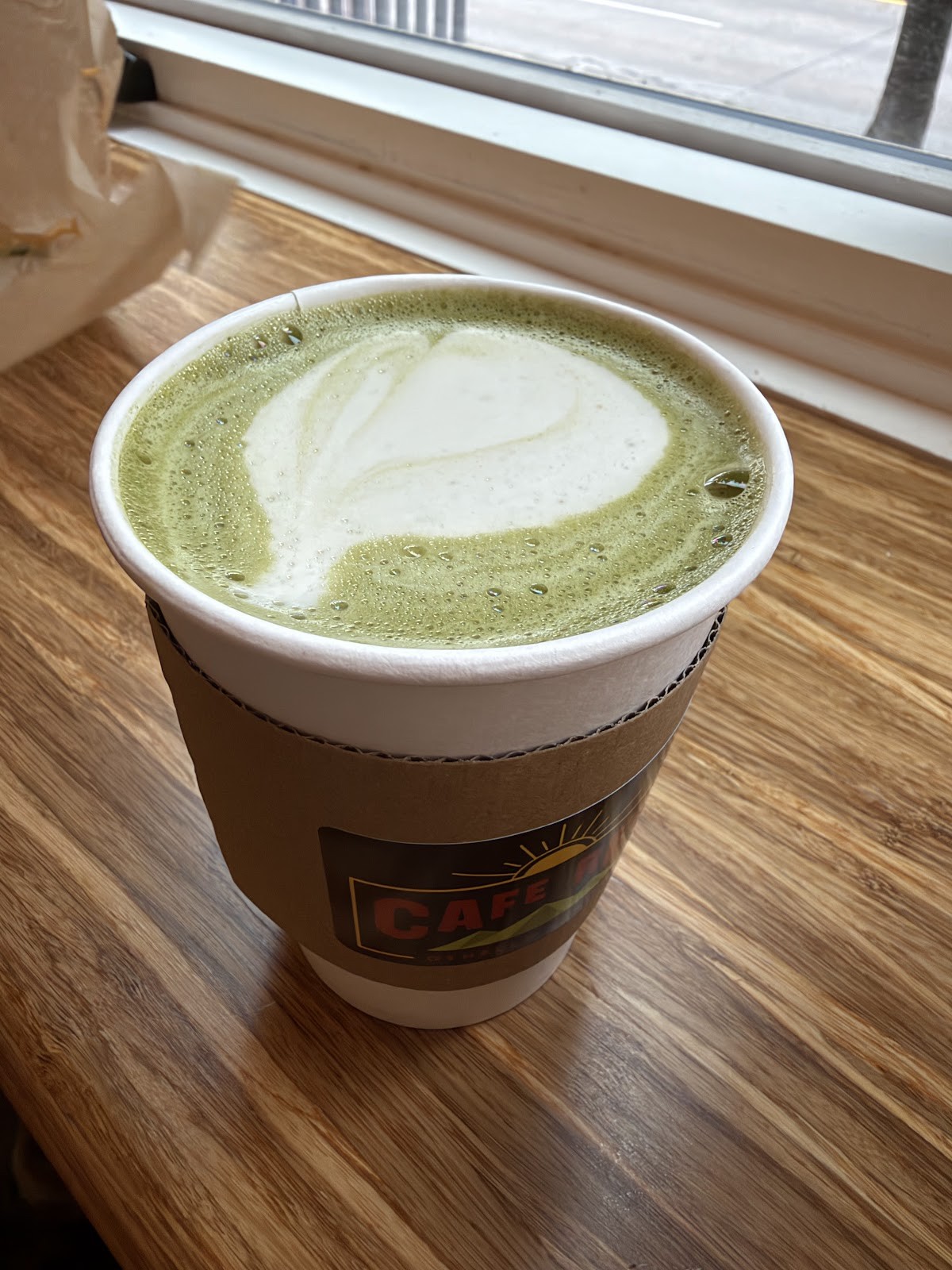 Cafe Red: food & drinks