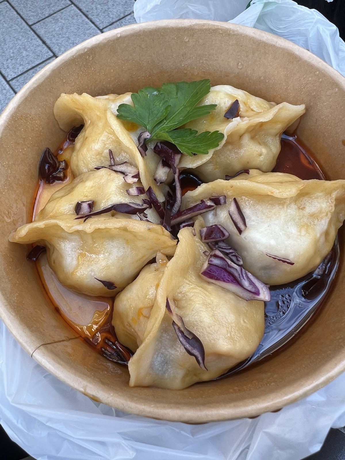 Lin‘s Veggie Dumplin‘: food & drinks