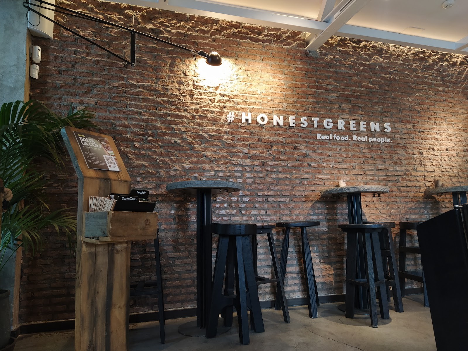 Honest Greens Velázquez: the place