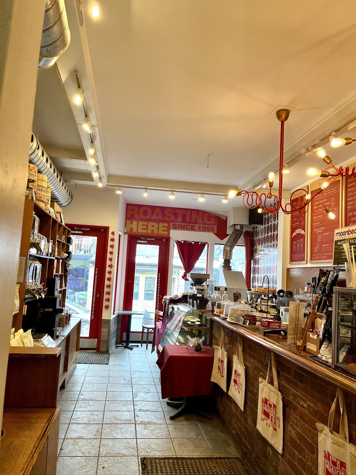 Moonbean Coffee Company: the place