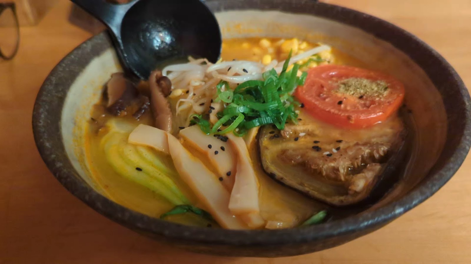 BON Fresh Ramen & Soba: food & drinks