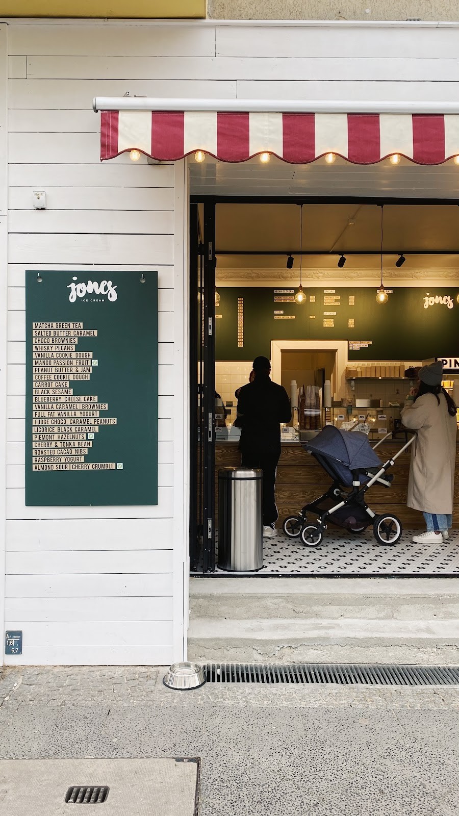 Jones ice cream Eberswalder: the place