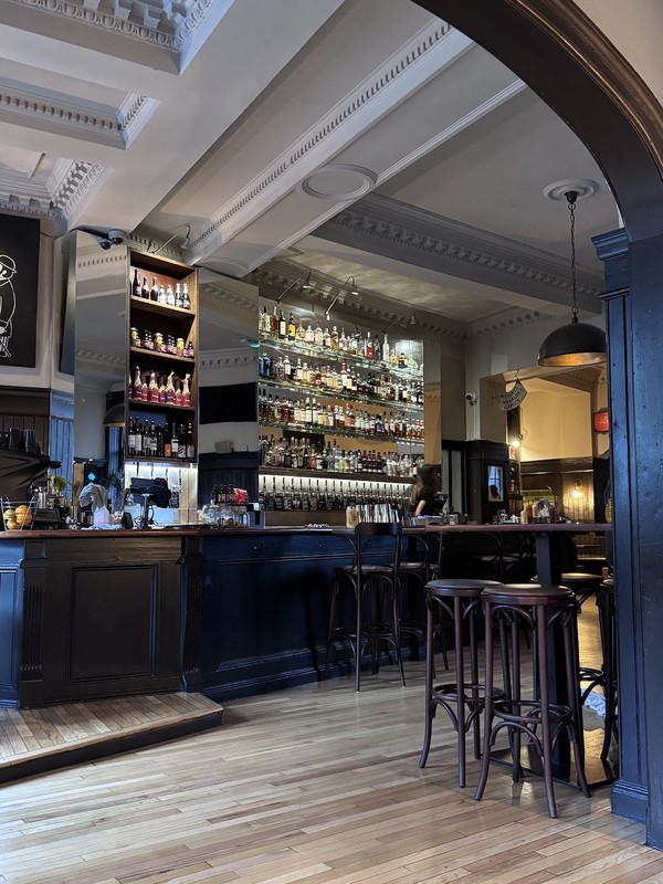 The Holyrood 9A: photo 4