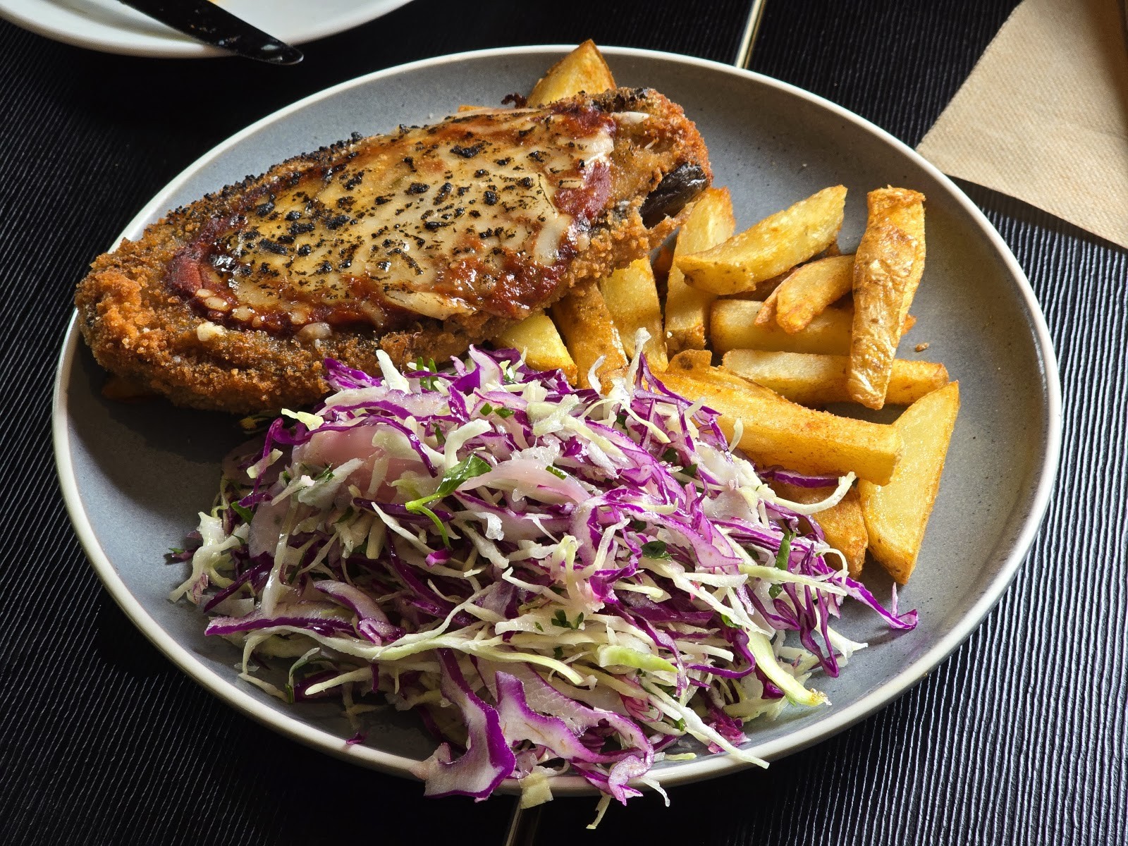 Green Man's Arms: food & drinks