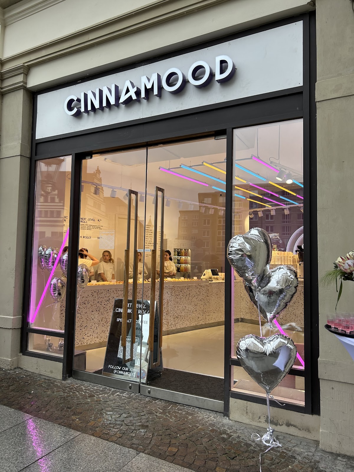 CINNAMOOD: the place