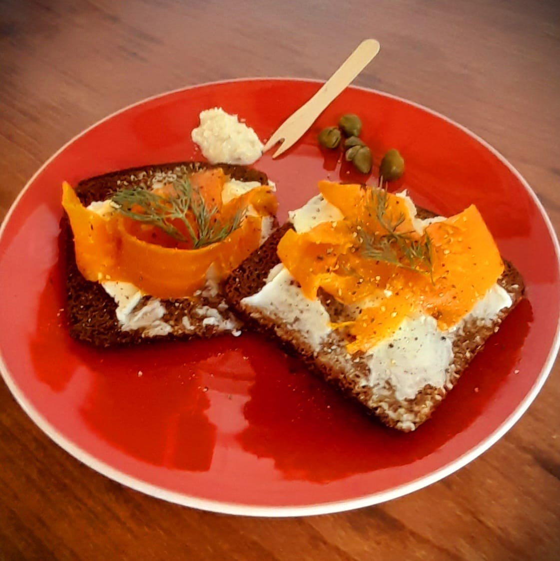 SMUTJES: food & drinks