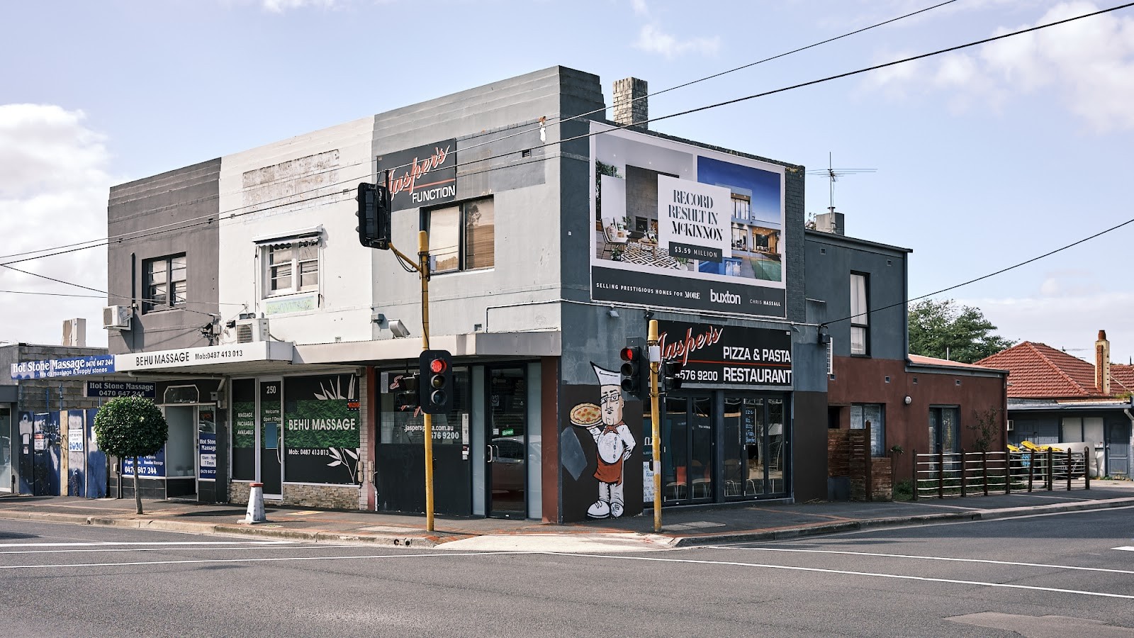 Jaspers Pizza and Pasta: the place