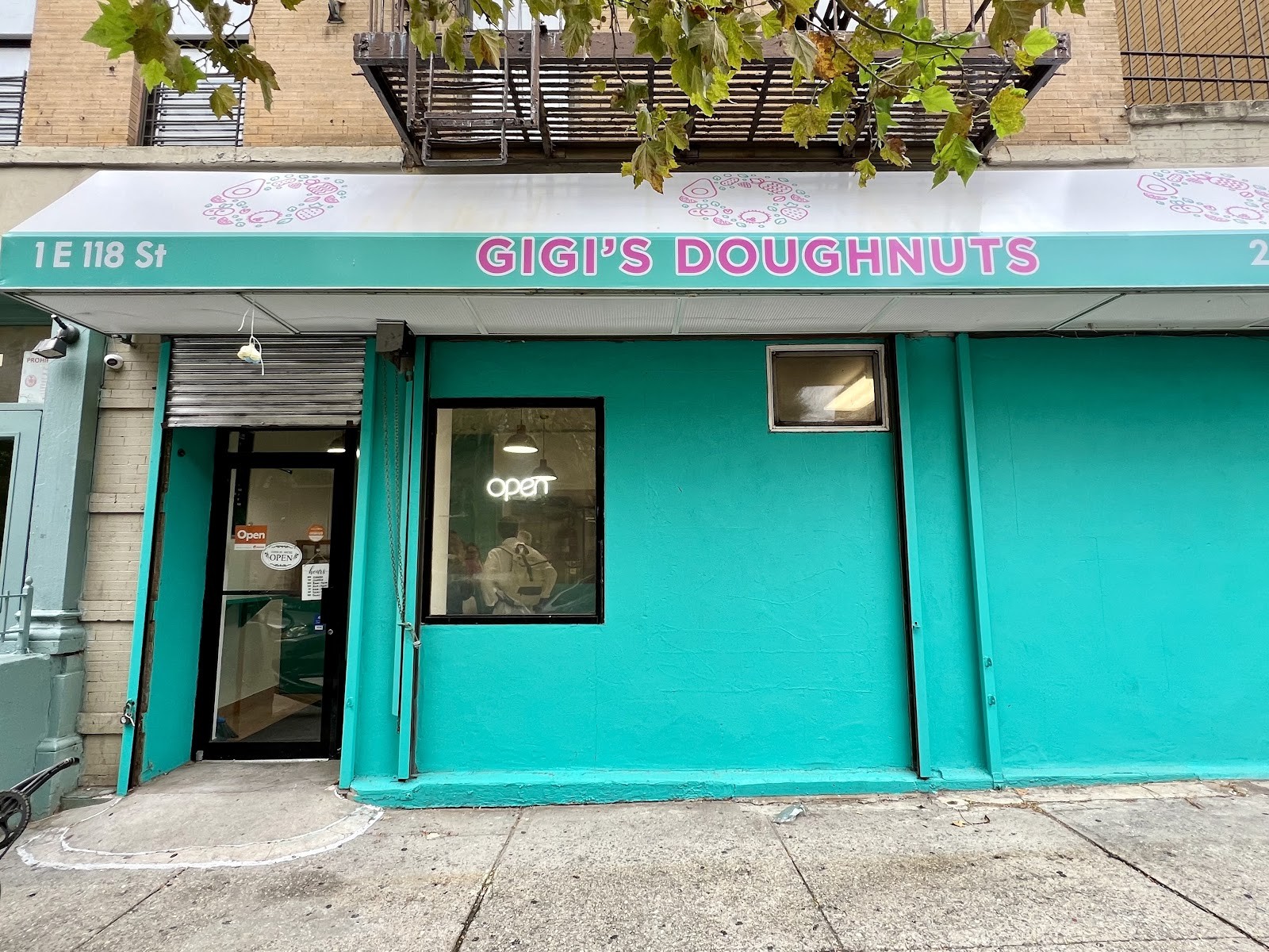 Gigi's Doughnuts: the place