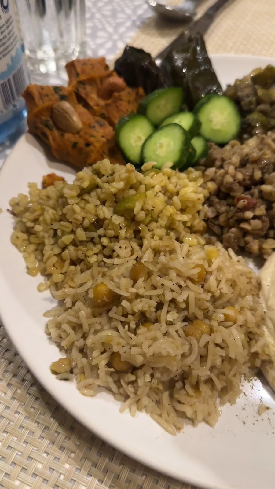Vegano Mezo: food & drinks