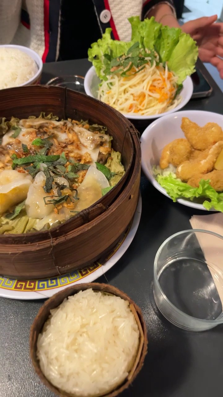 Tien Hiang: food & drinks