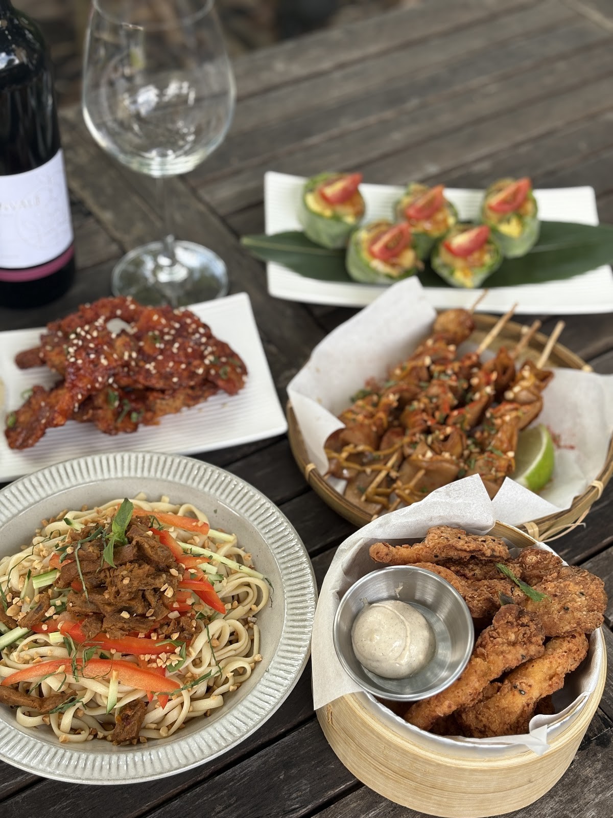 Sunami 蔬納米: food & drinks