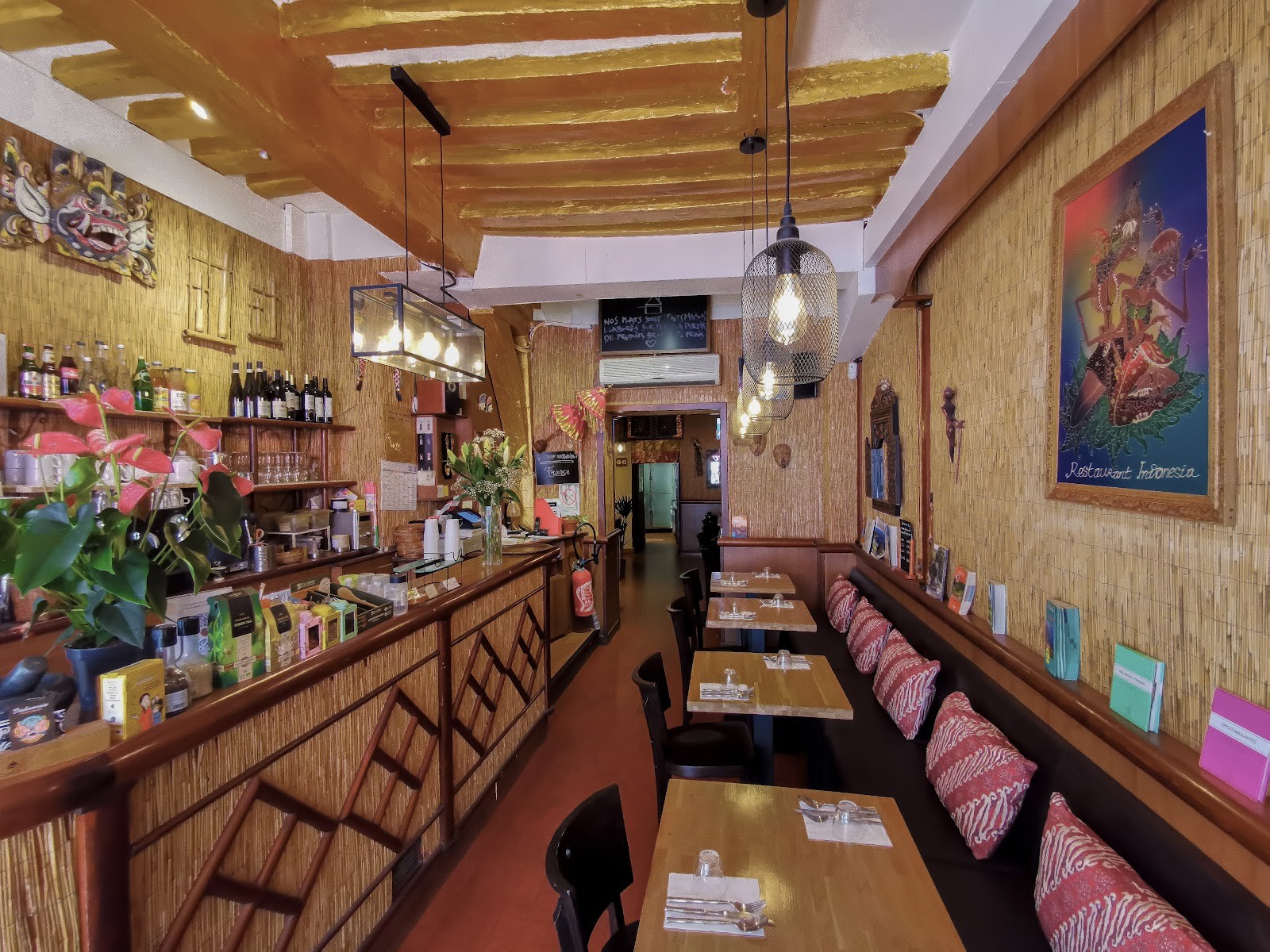 Restaurant Indonesia: the place