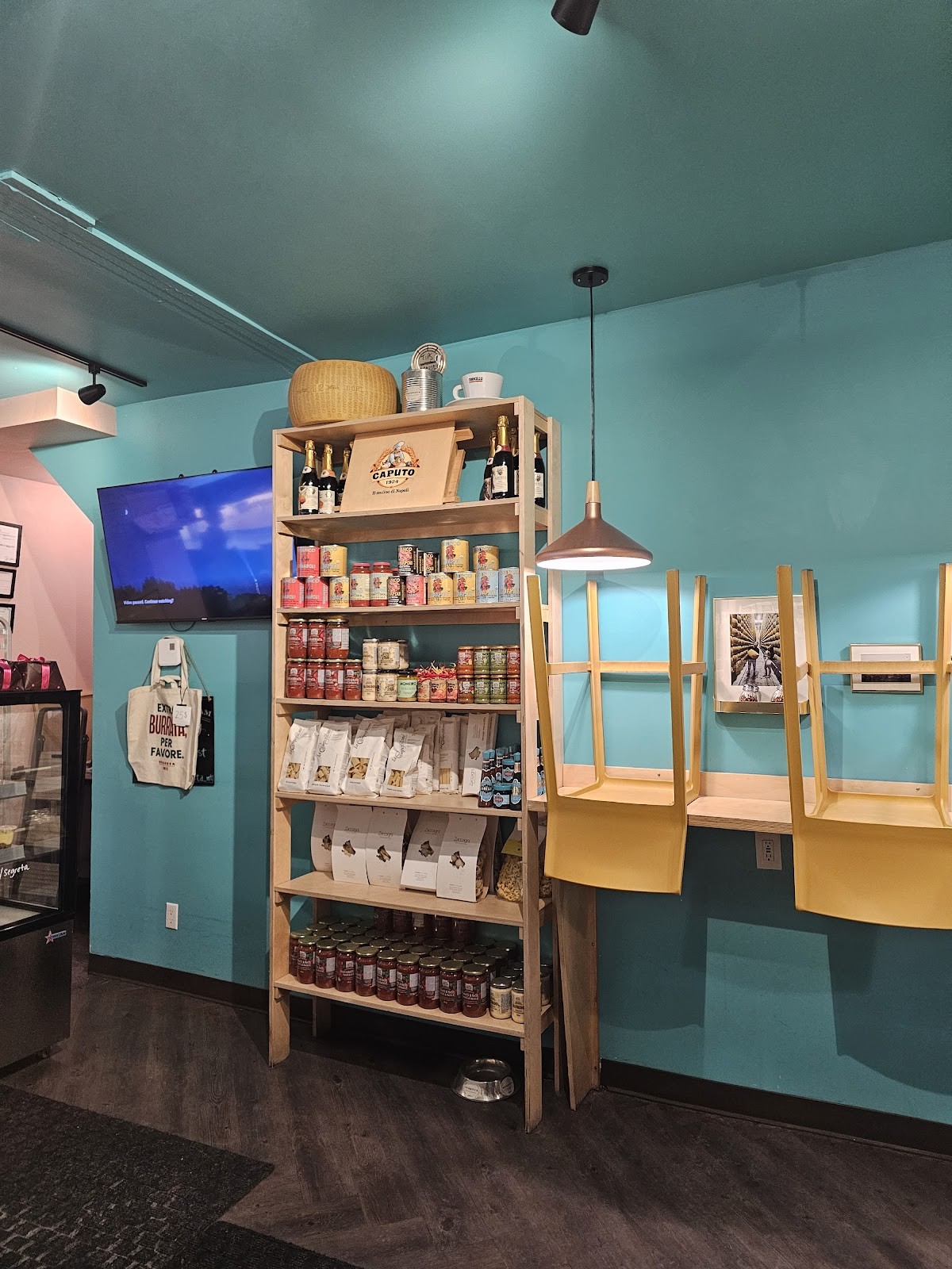 SEGRETA Pizza AL Taglio + Epicerie Italienne: the place