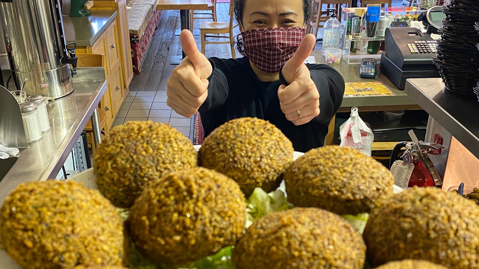 Abu Salim Middle Eastern Grill: food & drinks