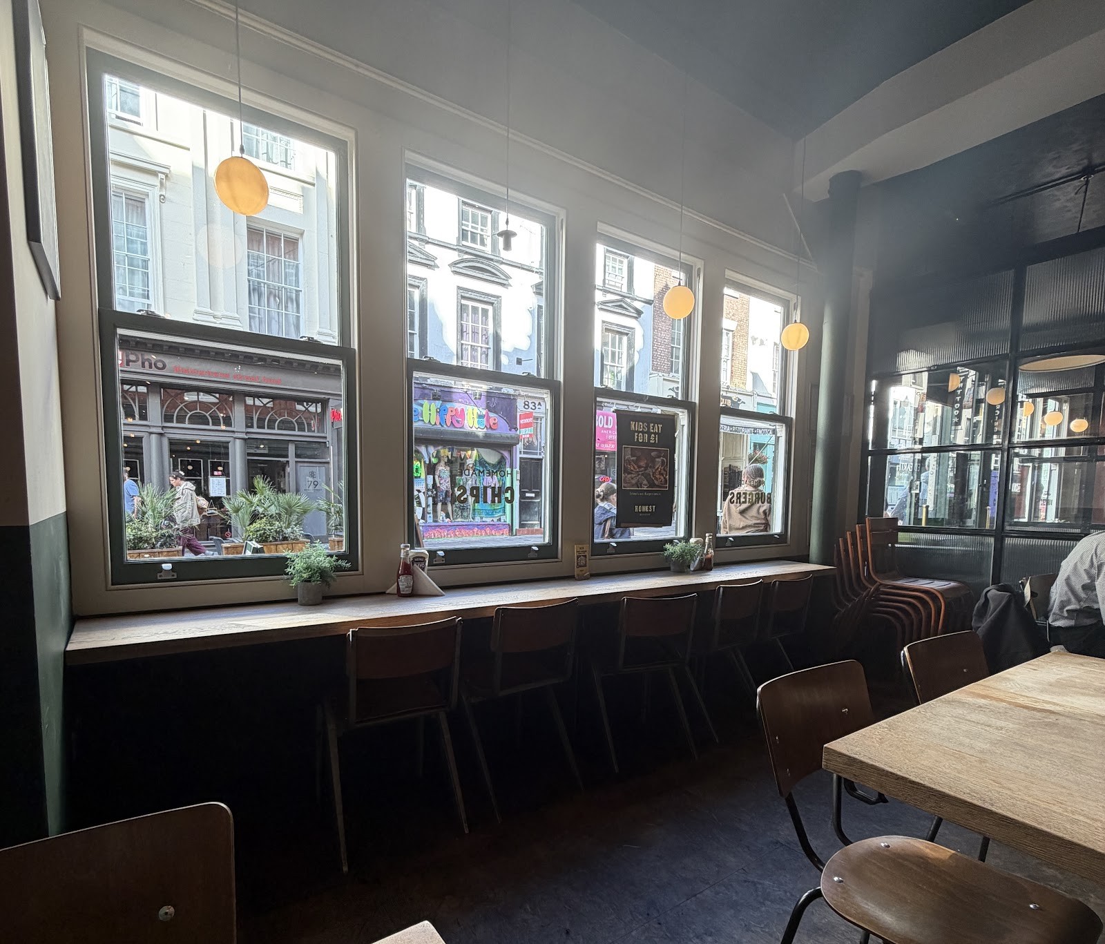 Honest Burgers Liverpool: the place