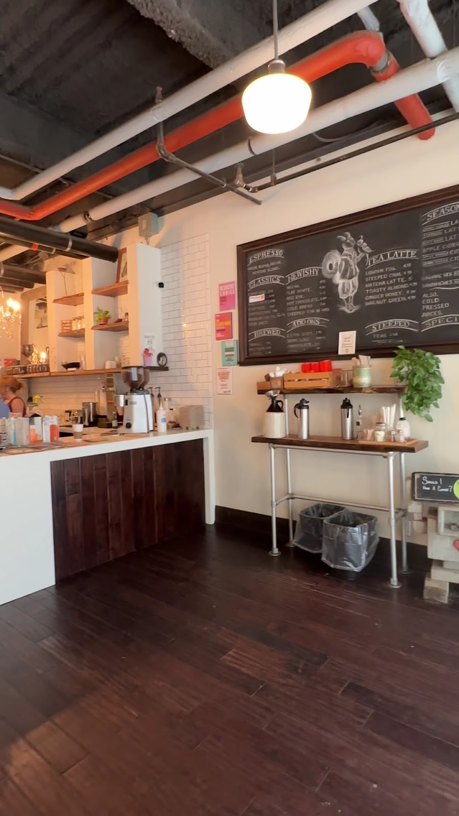 Rooster Coffee House: the place