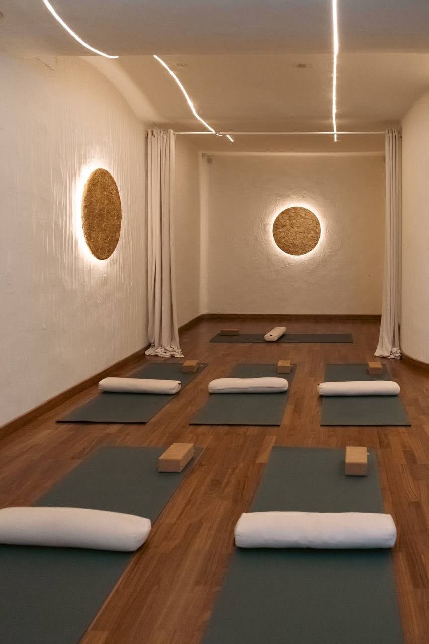 Lemon Yoga: the place