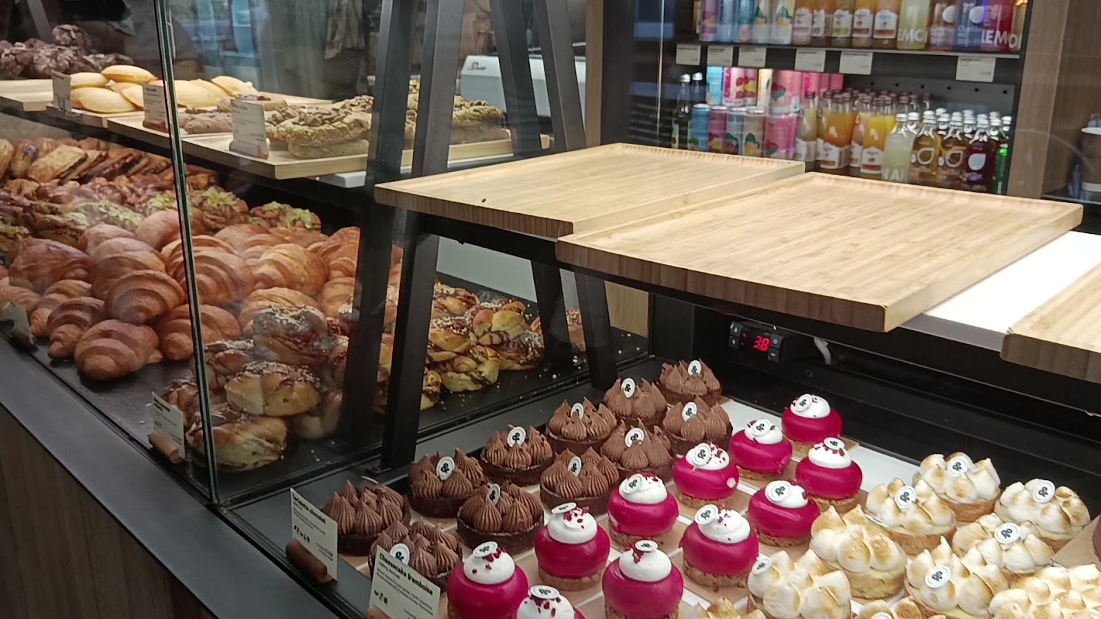 Land&Monkeys Les Halles: the place