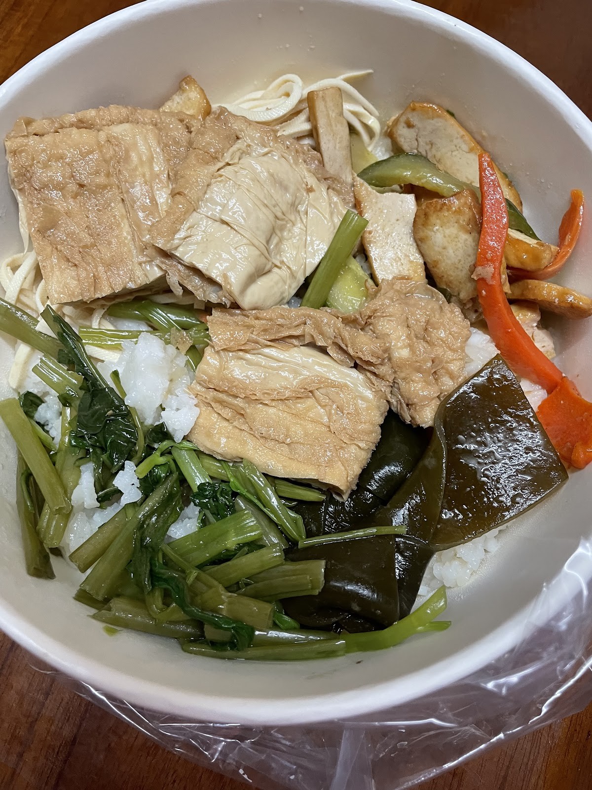 Ching Chun Veggie: food & drinks