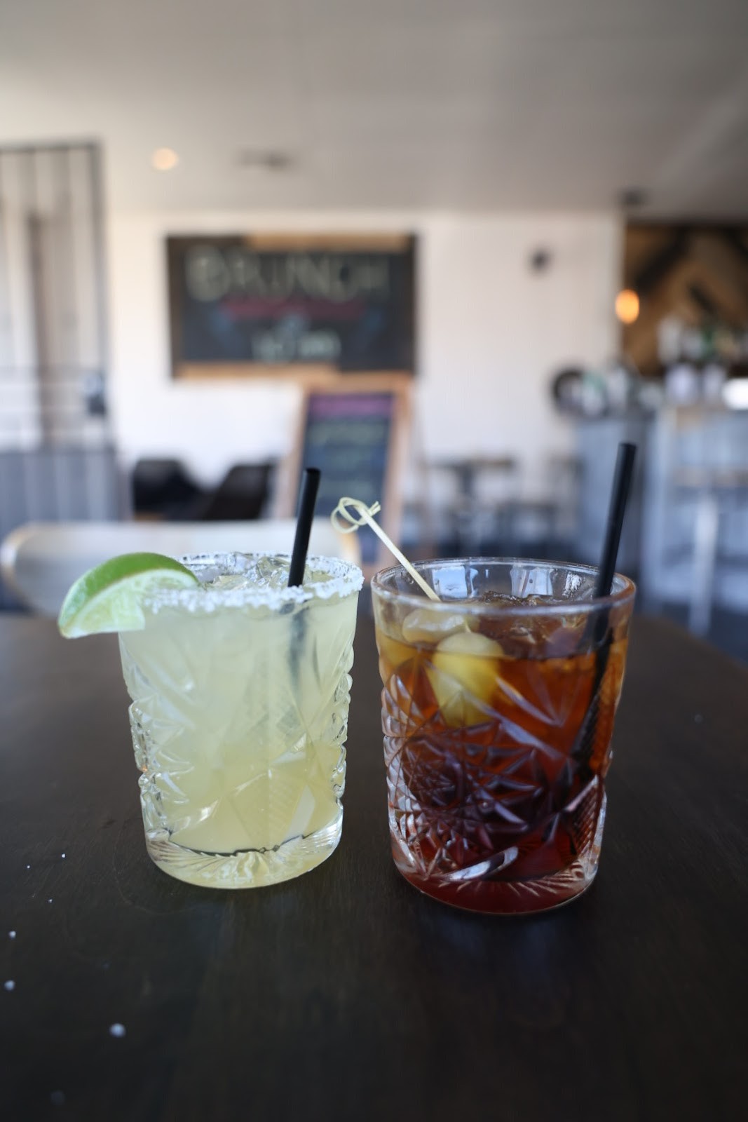Box Bar: food & drinks