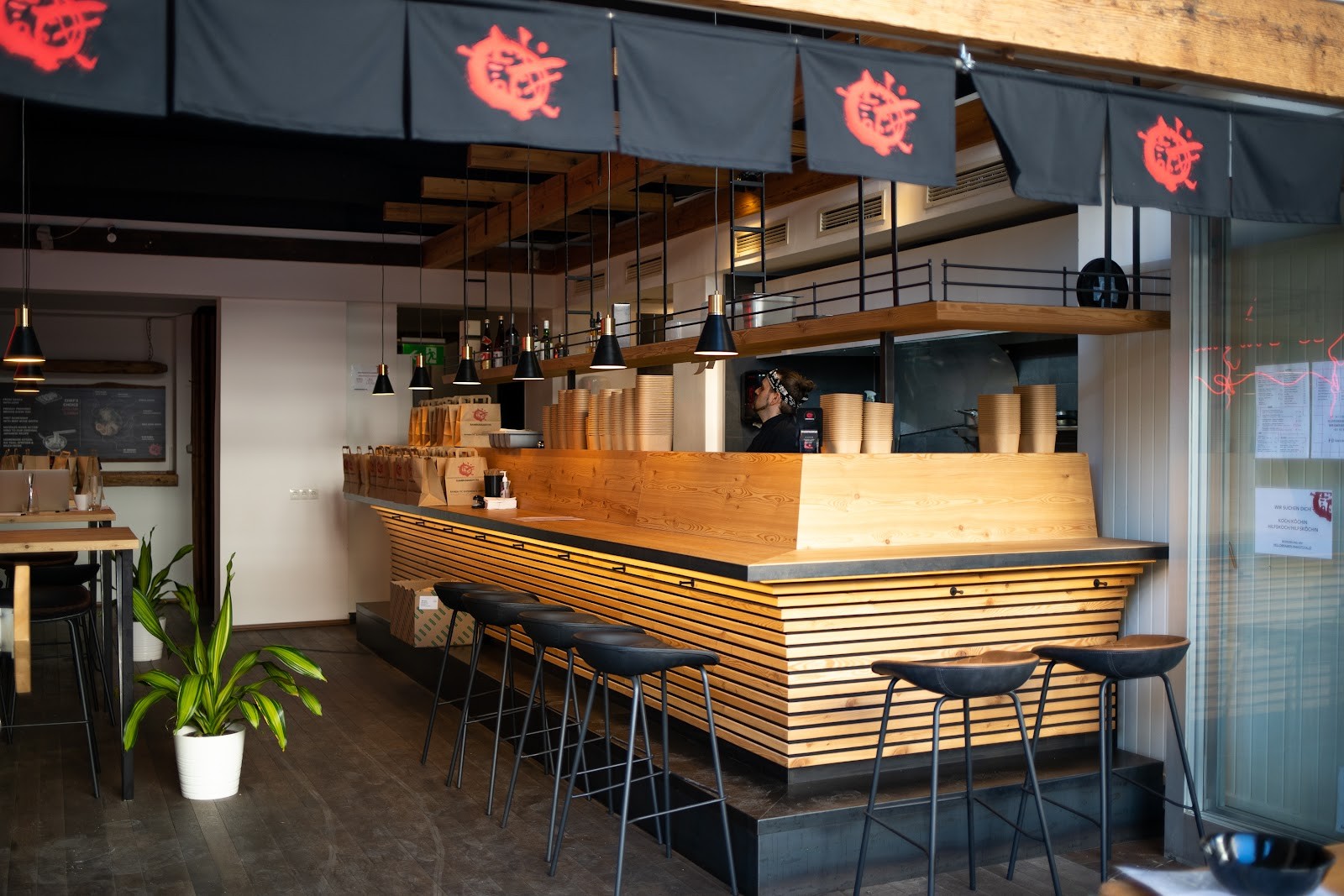 Ramen Makotoya RATHAUS: the place